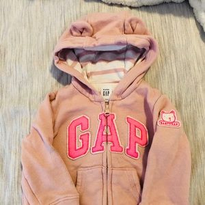 Gap zip up
